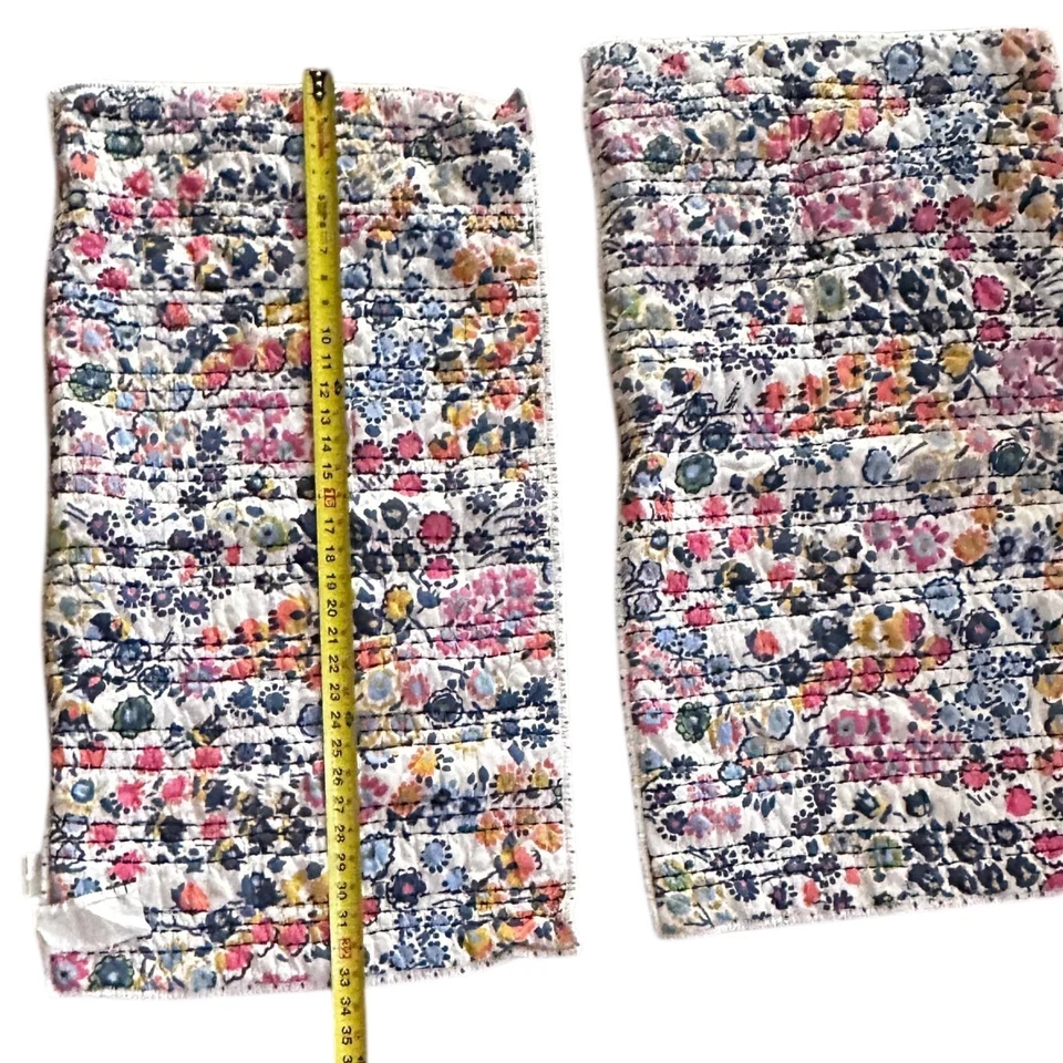 Conjunto de 2 fronhas de travesseiro acolchoadas florais Vera Bradley algodão reversível em excelente estado usado - Imagem 2 de 4