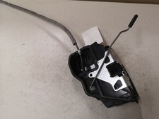 BMW 1 F20 F21 2013 Vorne links T�rschloss vorne 7202145 EQW55213