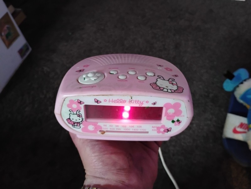 Hello Kitty Radio Alarm Clock