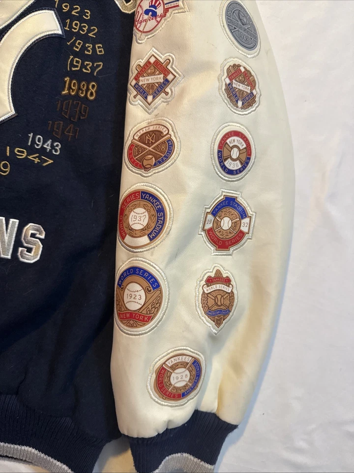 New York Yankees 26X World Series Champions Varsity Letterman Jacket Youth 14/16 - Image 3 of 4