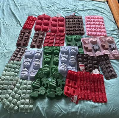Christmas Silicone Candy/Soap Mold (30 Total) Tree Stocking Candy Cane