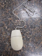 Vintage Genuine Apple Desktop Bus ADB Mouse II M2706 -Working !  -HZ2