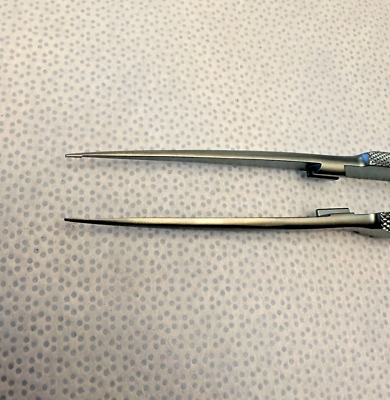 Codman Symmetry 80-1853 Jones I.M.A. Forceps, Straight, Titanium
