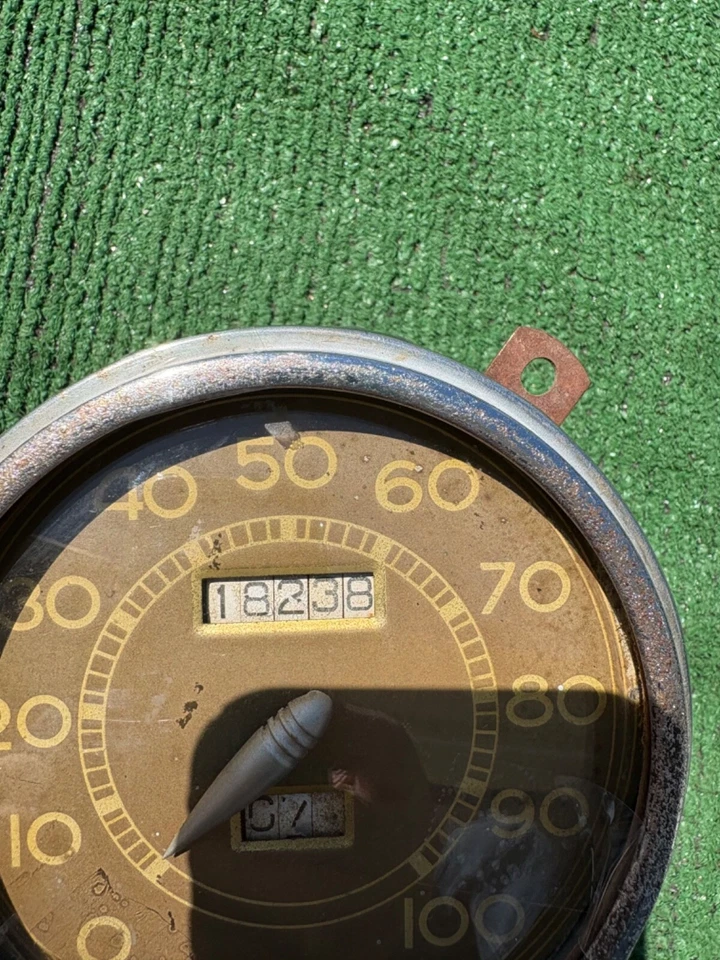 1939 Ford Standard speedometer 39 — 第 3/4 张图片
