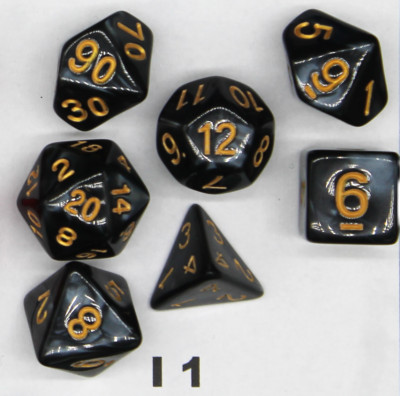 RPG Würfel Set I1 -schwarz -7 Würfel im Set -ideal auch für die Würfelsammlung