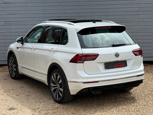 2016 Volkswagen Tiguan 2.0 TDI BlueMotion Tech R-Line DSG 4Motion Euro 6 (s/s) 5 - Picture 8 of 24