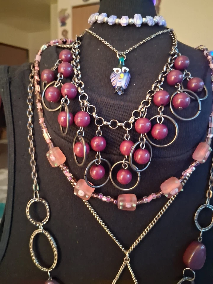 Lot Of 10 Purple/Pink Mixed Jewelery Flamingos Owls - Image 3 of 4