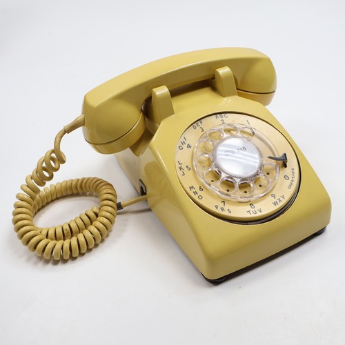 Vintage Western Electric Yellow Rotary Dial Desk Phone Bell System 500 Series