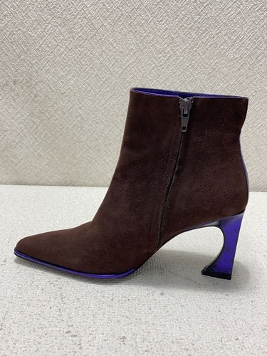 FENDI SHORT BOOTS 34.5 Brown Used - Picture 8 of 9