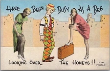 KROPP LINEN Comic Postcard "HAVE BEEN BUSY AS A BEE - Looking Over the Honeys"