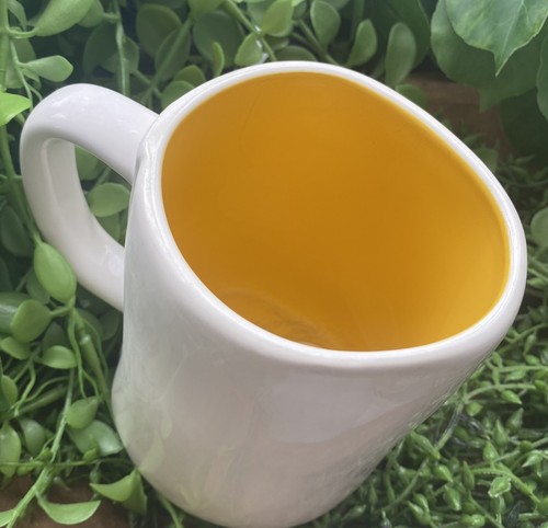 Rae Dunn Honigbiene Becher Artisan Collection gelb innen - Bild 5 von 5