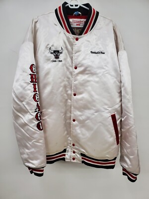 MITCHELL & NESS HARDWOOD CLASSIC CHICAGO BULLS WHITE JACKET 4XL