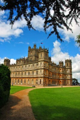 Highclere Castle Downton Abbey TV Drama Hampshire England Fotodruck