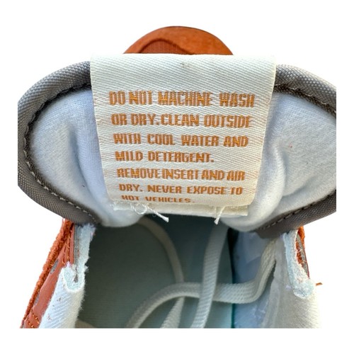 New Balance Classics Traditionnels Men’s Size 11 Women’s 12.5 Orange/White NWB - Picture 10 of 12