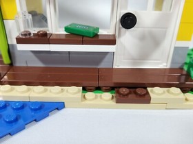 2015 Lego Creator 31035 Beach Hut