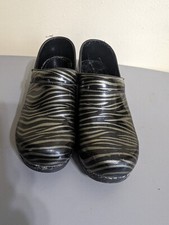Sanita Clogs Original Danish Black Silver Women's US 7 Zebra Striped Nursing