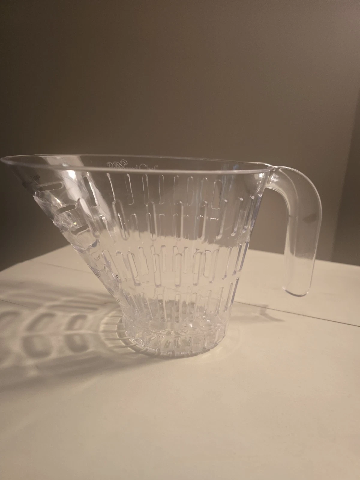 Pampered Chef Easy Read Measuring Colander Strainer Clear Plastic 3 Cup 2324
Opens in a new window o