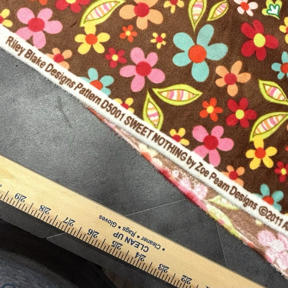 "Tela de algodón RILEY BLAKE DULCE NADA de ZOE PEARN floral retro 4 yardas X 60""" Foto 3 de 4