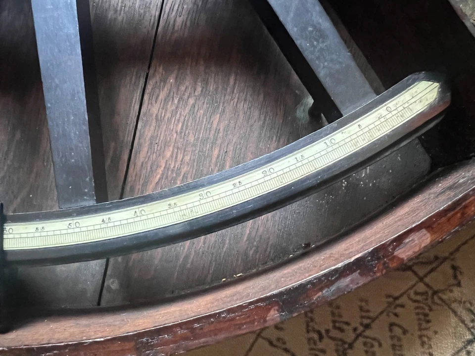 Thomas Parnell Ebony and brass octant, 1800s. - Image 4 of 4