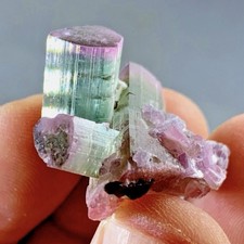 55 Karat erstaunliche mehrfarbige Turmalin-Exemplare aus Afghanistan