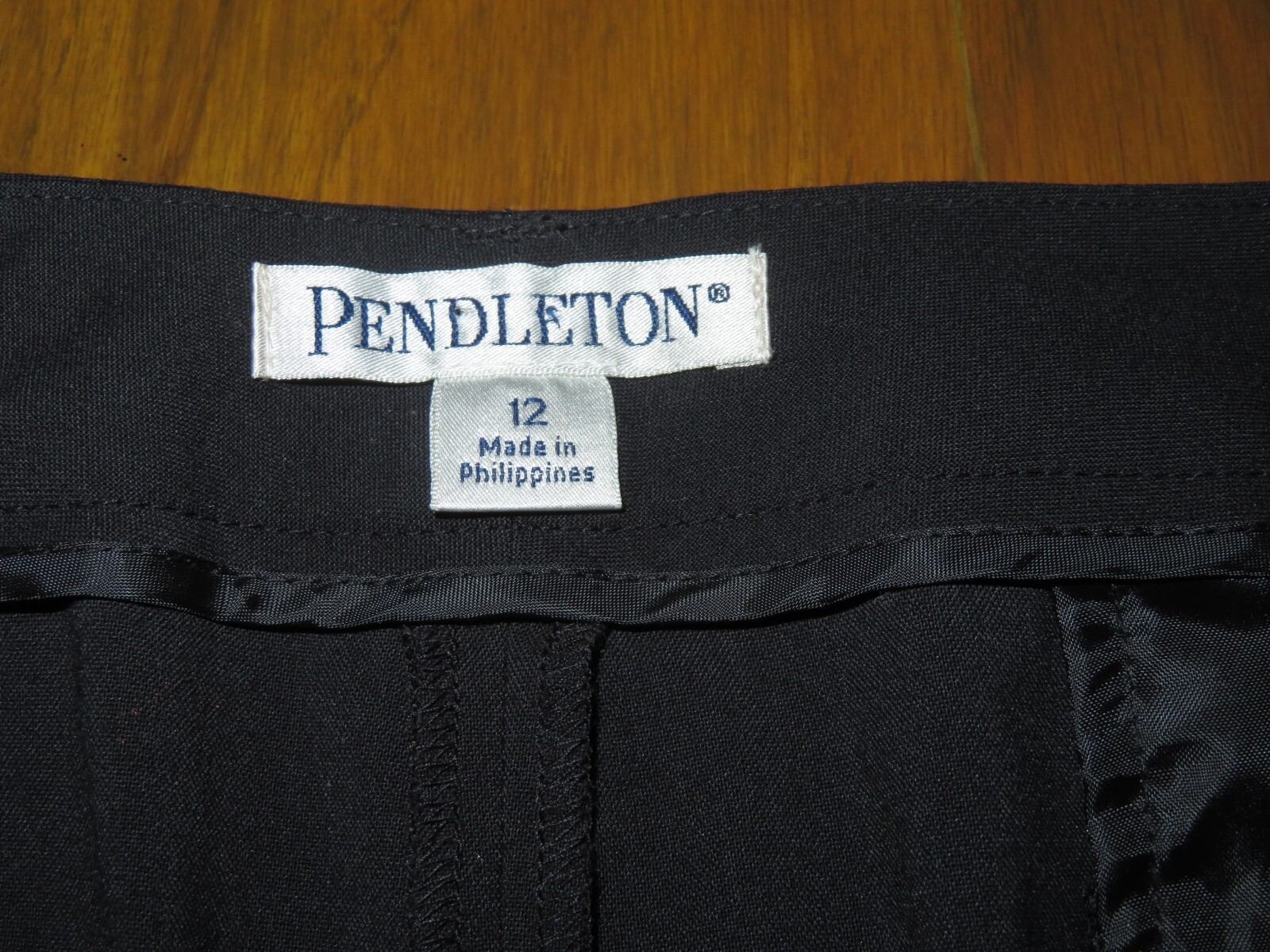 PENDLETON Black STRETCH Polyester/Rayon PANTS Sla… - image 3