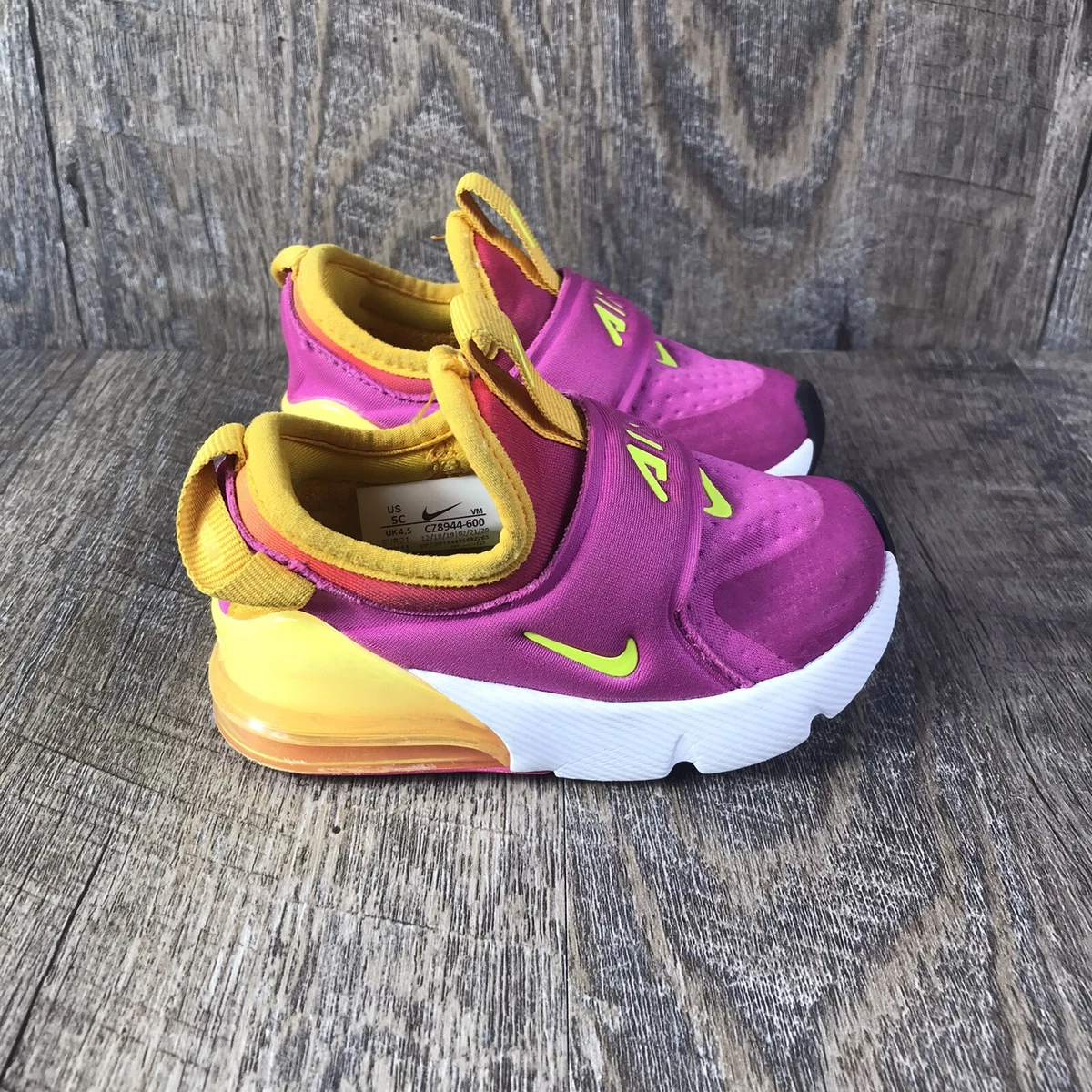 Nike Air Max 270 Baby/Toddler Shoe.