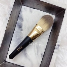 Christian Dior Fluid Foundation Brush - Mini 4 inch Travel size New