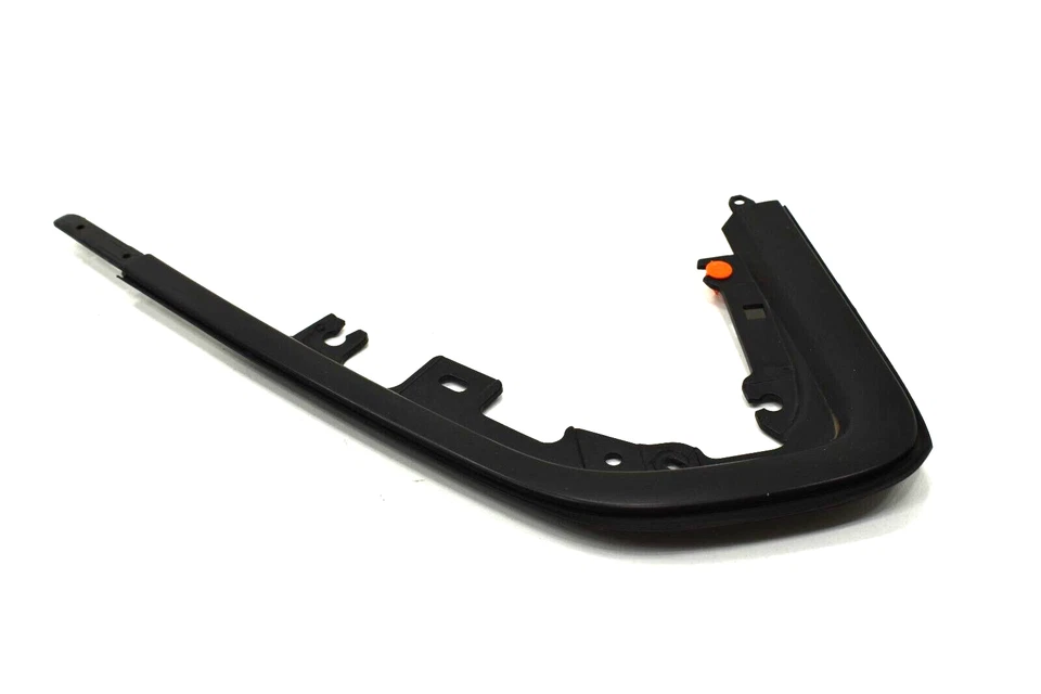 Chevrolet Silverado 2500HD 3500HD 2020-23 OEM puerta delantera izquierda exterior esquina moldura Foto 4 de 4