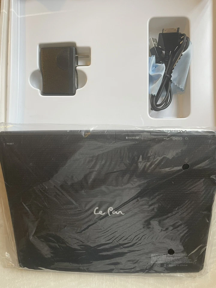 Le Pan S Tablet Android 8GB, Wi-Fi, GPS, 9.7in - Black TC978E - Image 4 of 4