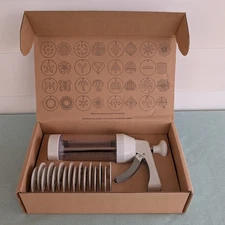 Pampered Chef 1525 Chef Cookie Press - New Open Box