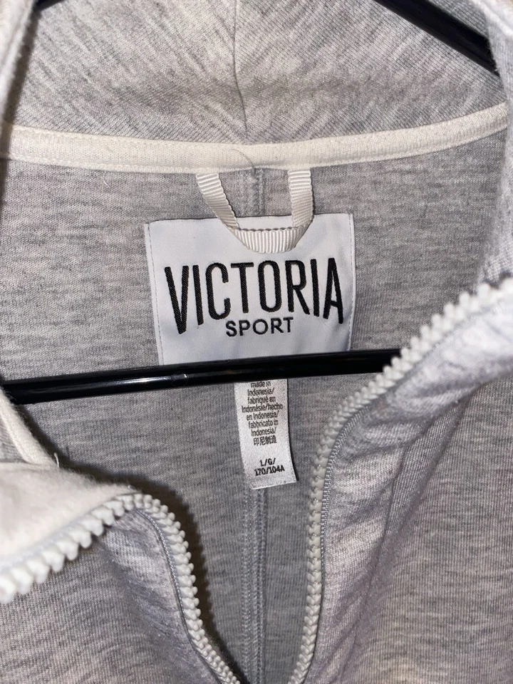 Chaqueta deportiva Victoria's Secret gris cremallera completa entrenamiento nueva sin etiquetas grande para mujer Foto 2 de 4