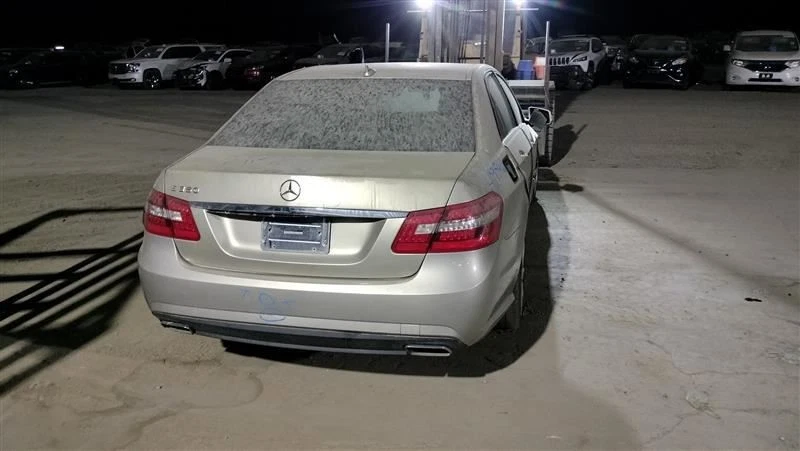 HUSILLO TRASERO IZQUIERDO NUDILLO 2123500141 2010-2016 MERCEDES-BENZ E350 Foto 3 de 4