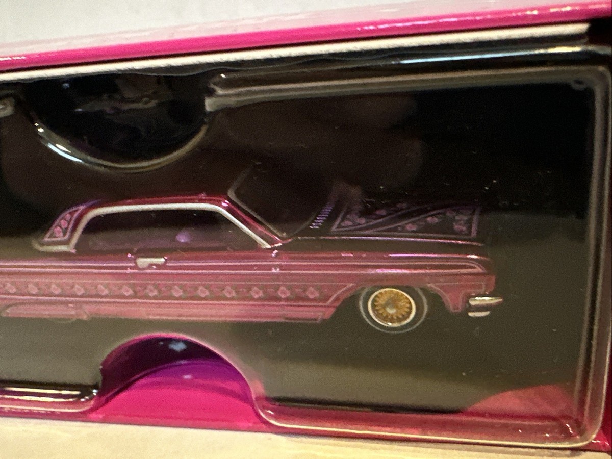 Hot Wheels The Rose'n One Special Edition 64 Impala Lowrider
