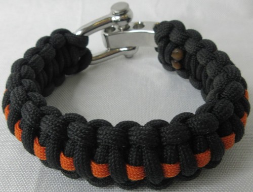 Survival Straps Paracord  Survival Bracelet Stainless Buckle Black Orange EUC