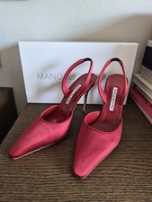 Manolo Blahnik Red Satin Slingback Pumps BNIB New Never Worn