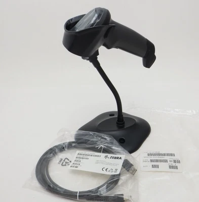 ZEBRA DS8108-SR7U2100SGW Kit: 1D/2D DS8108-SR00007ZZWW scanner, USB cable, stand
