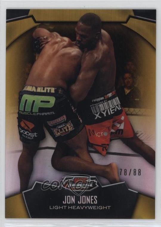 2012 Topps Finest UFC Gold Refractor 78/88 Jon Jones #32 3b3