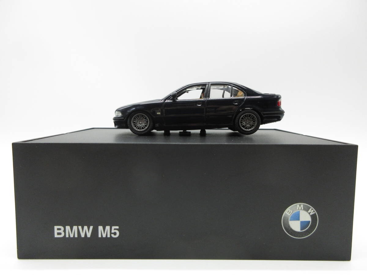 ン 大人気 新品 ノ 1:43 eBay | Model Diecast Minicar Black M5 E39 Series 5 BMW 乗用車