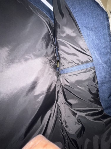 Unisex Guess Blue Full Zip Puffer Vest Size S - Picture 3 of 6