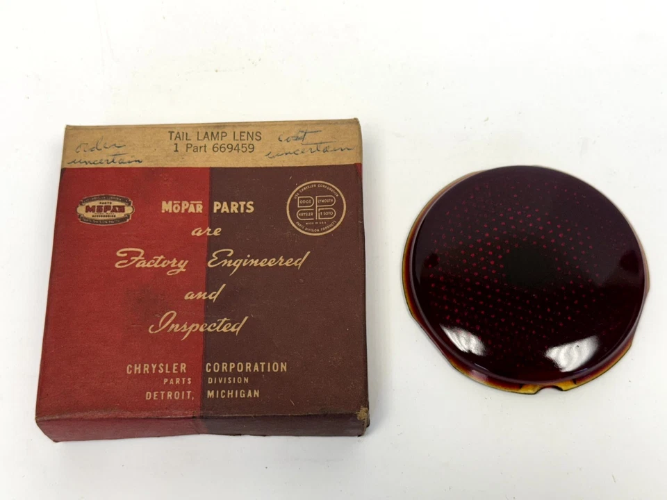Cubierta de lente de lámpara de luz trasera Desoto Plymouth Dodge Deluxe 1937-1938 669459 NOS. Foto 3 de 4
