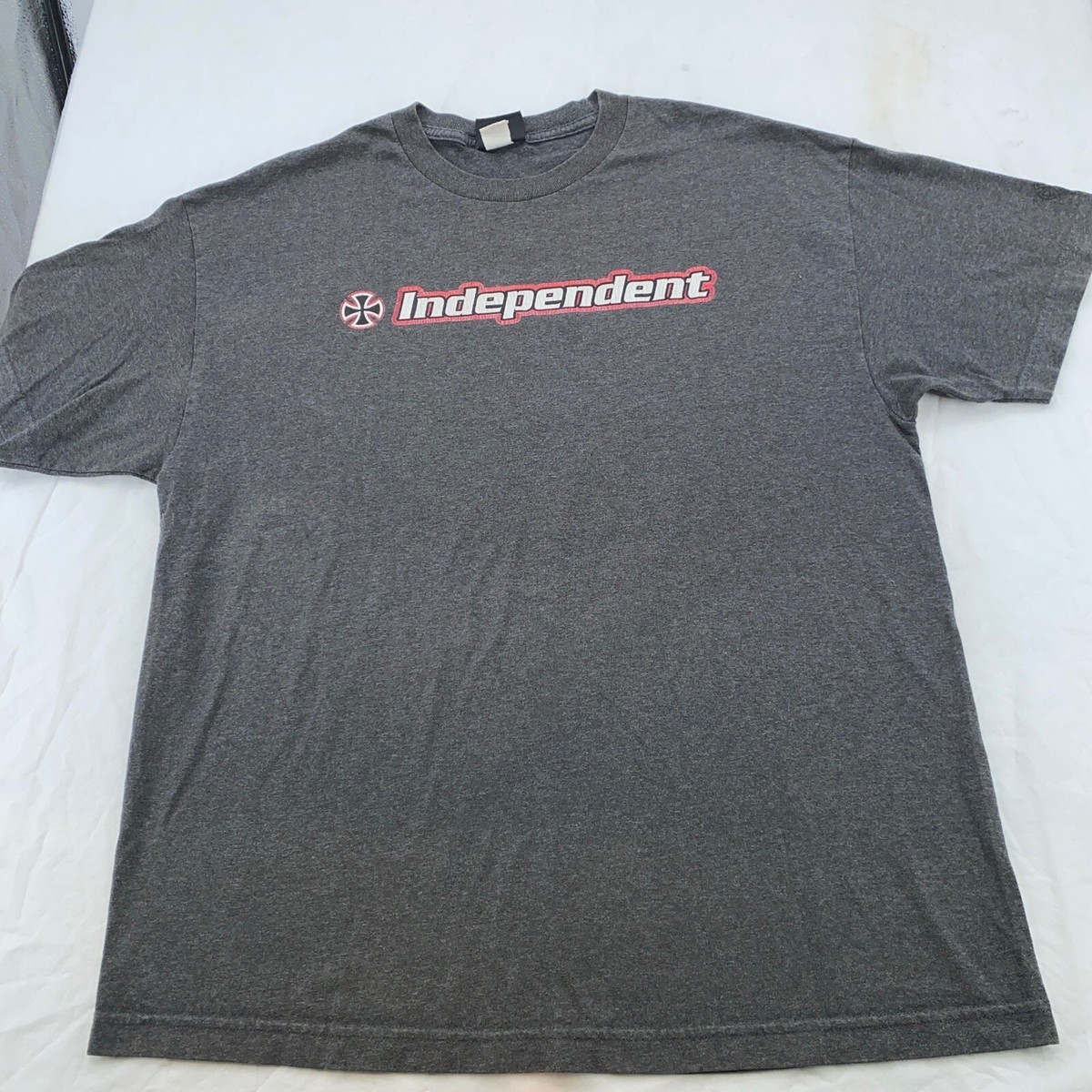 スケートボード Rare Independent T-shirt vintage vintage 90s INDEPENDENT SKATE T-Shirt LARGE/XL skateboard