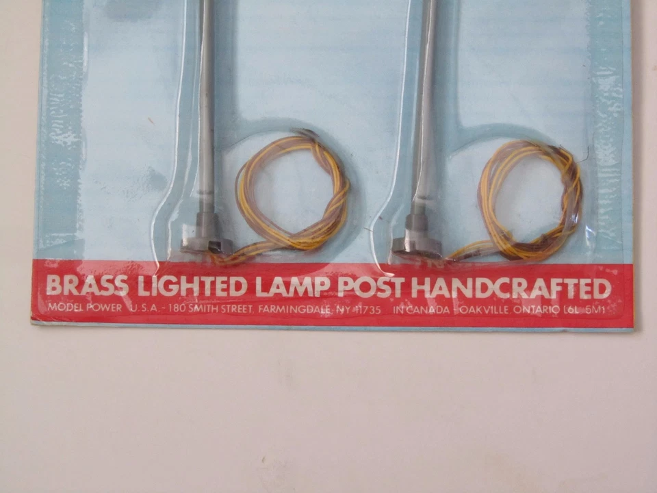 VINTAGE HO Scale Model Power No.496  Double Highway Light Handcrafted in Brass - Image 2 of 3