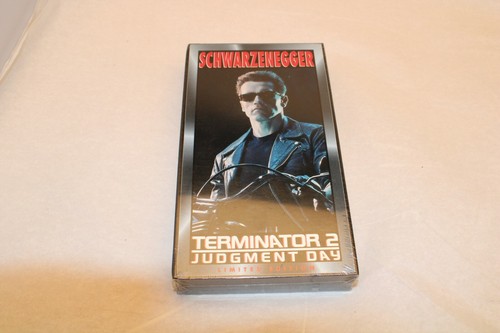 Terminator 2 Judgment Day VHS 1999 Artisan Limited Edition New Factory Sealed - Picture 1 of 1