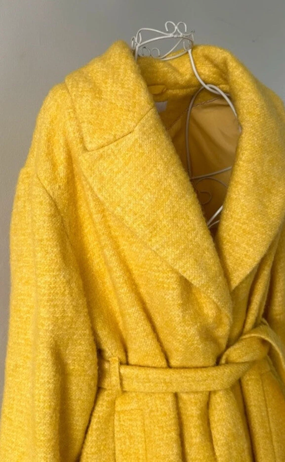 Yellow store wrap coat