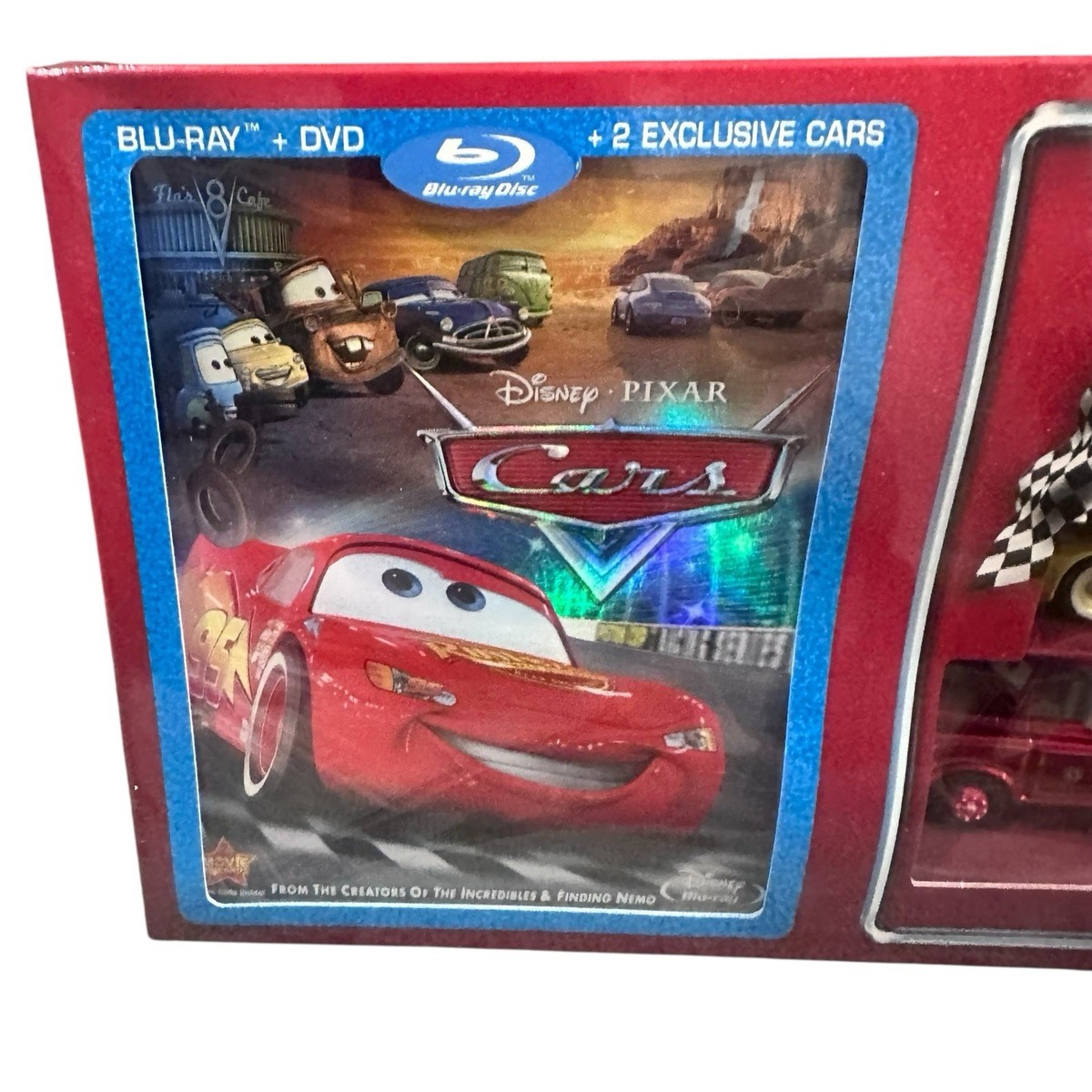 Cars (Blu-ray/DVD, 2009, 2-Disc Set, Ultimate Gift Pack; With Die