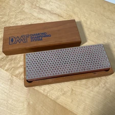 DMT Diamond Sharpening System Blue Sharpening 6in Stone With Wooden Case RED