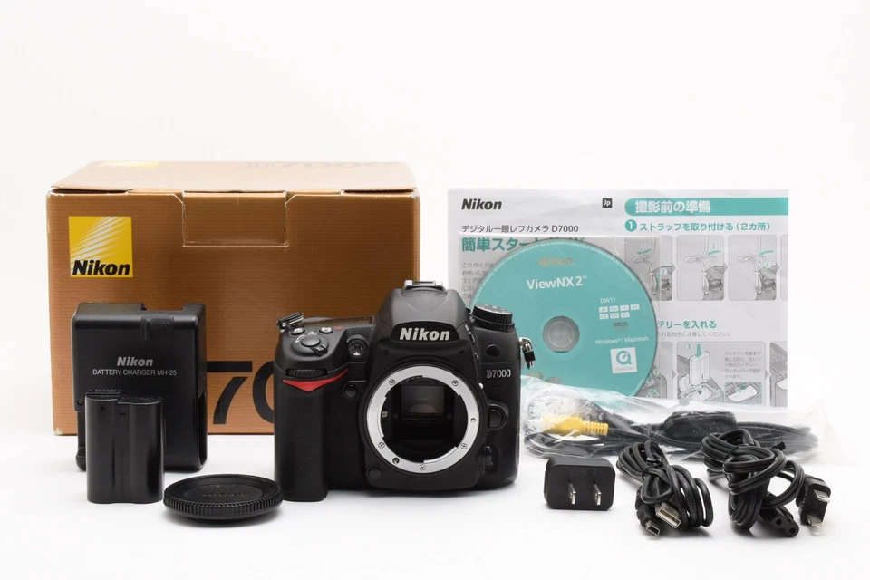 [Top NEUWERTIG] Nikon D7000 16.2MP Digitalkamera APS-C schwarz Body S/C:11283 JAPAN
