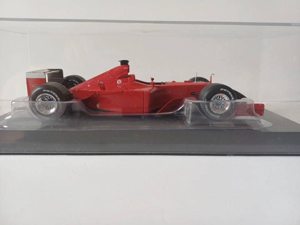 022 1/24 F1 Ferrari F2001 Barrichello 2001 Black Nose Centauria Altaya Panini  - Immagine 3 di 4