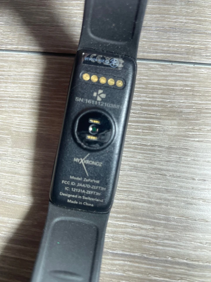 MyKronoz Banda Negra ZeFit3HR Rastreador de Actividad con Monitor de Ritmo Cardíaco SIN PROBAR Foto 2 de 2