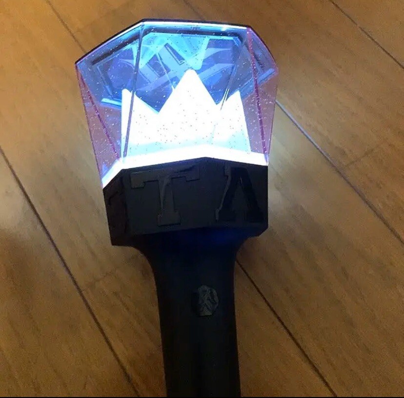 MONSTA X LIGHT STICK FOOD　チャンギュン MONSTA X ソウルコン LIGHT STICK CHARM チャンギュン - メルカリ